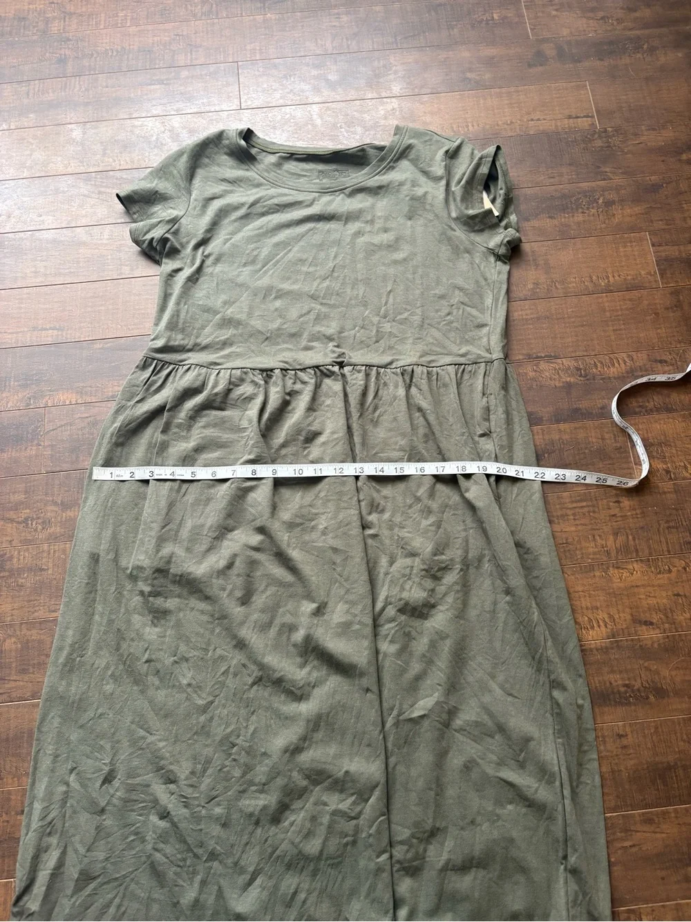 Patagonia Kamala T shirt dress in Basin green - Picture 12 of 14